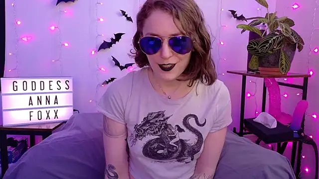 mistressannafoxx online show from February 5, 2026, 10:16 pm