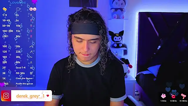 derek greyy  online show from April 7, 2026, 9:38 pm