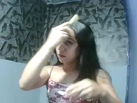 Snapshot of lexyyr17 chatting on February 16, 2026, 11:24 pm lexyyr17 online show from February 16, 2026, 11:24 pm