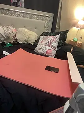 ToyBox96 online show from October 26, 2025, 12:00 am