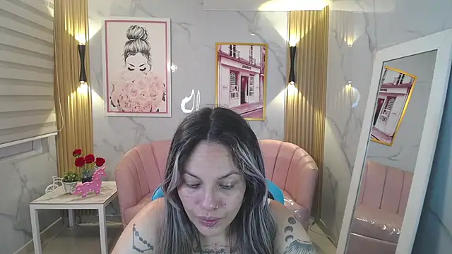 Jade Jones a online show from December 5, 2025, 3:38 am