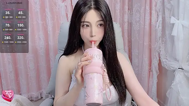 Amy-i online show from July 22, 2026, 11:34 am