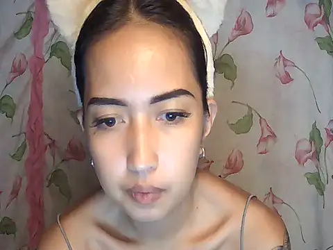 Snapshot of Soft_Angel8 chatting on July 10, 2026, 5:35 pm Soft Angel8 online show from July 10, 2026, 5:35 pm
