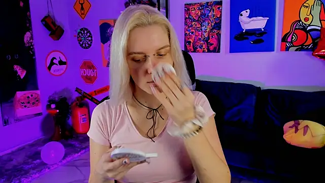 Snapshot of BethanyCloud chatting on April 1, 2026, 5:20 am BethanyCloud online show from April 1, 2026, 5:20 am