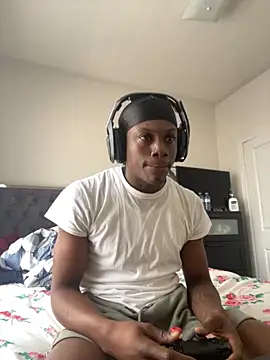 Snapshot of labishyoung25 chatting on December 5, 2025, 5:22 pm labishyoung25 online show from December 5, 2025, 5:22 pm