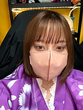 0kanna0 online show from September 17, 2025, 4:09 pm