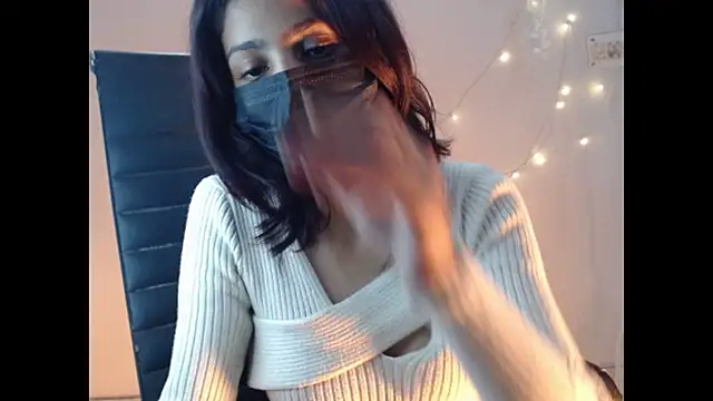 Snapshot of _kamyaa09 chatting on January 5, 2026, 5:38 pm kamyaa09 online show from January 5, 2026, 5:38 pm