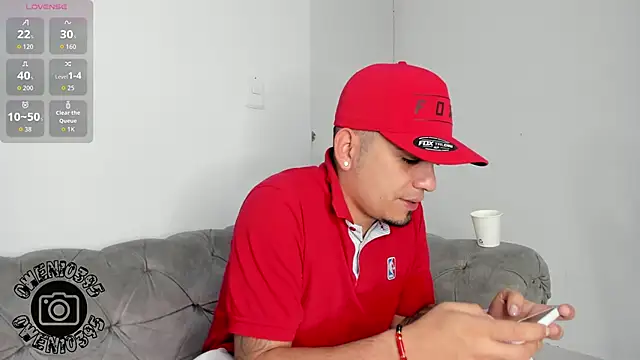 Snapshot of OwenStonne_ chatting on September 26, 2025, 4:08 am OwenStonne online show from September 26, 2025, 4:08 am