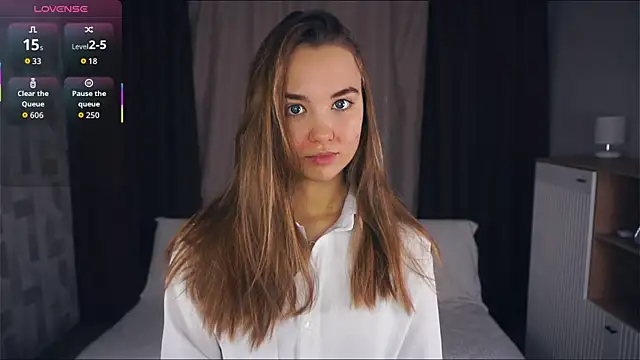 KayleenCurtis online show from October 21, 2025, 6:13 am