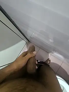 Snapshot of mumbaizboi chatting on January 10, 2026, 9:10 pm mumbaizboi online show from January 10, 2026, 9:10 pm