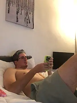 shyandchilling online show from August 1, 2026, 9:24 pm