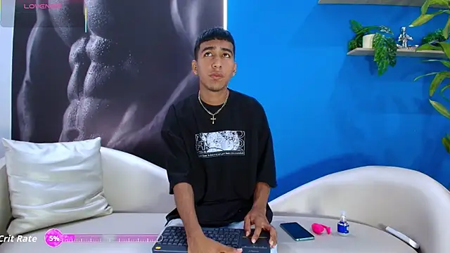 ender h0t online show from September 26, 2025, 2:02 pm