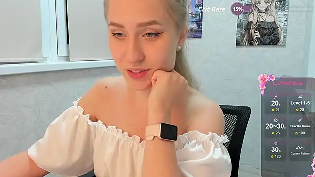 sofamuffin online show from October 6, 2025, 12:12 am