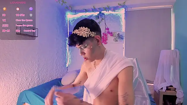 zeus blaze online show from October 31, 2025, 9:32 pm