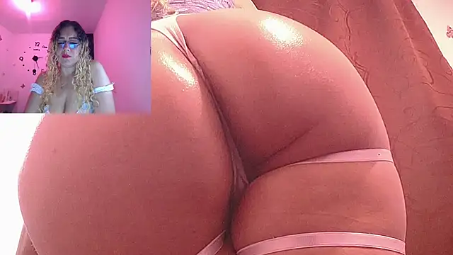 Skarleth Diaz online show from October 19, 2025, 2:58 am