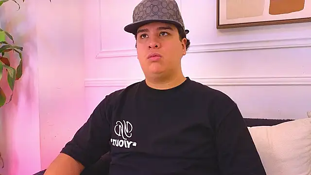 Naim Bennetsex online show from March 14, 2026, 6:25 pm