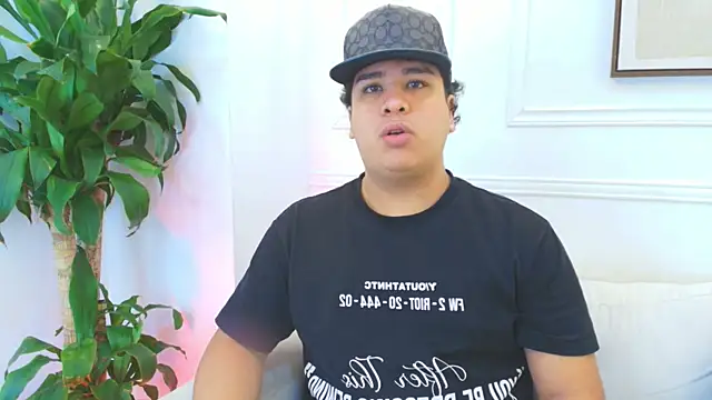 Naim Bennetsex online show from January 8, 2026, 6:25 pm