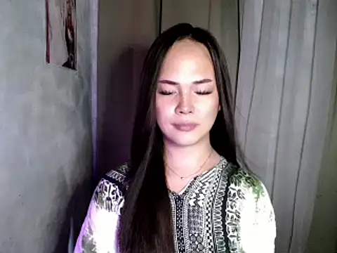 sweetsassyxx online show from July 8, 2026, 6:25 am