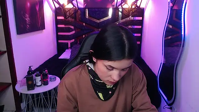 Natalie loffreda online show from May 9, 2026, 8:01 pm
