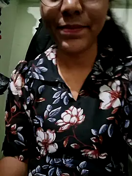 Snapshot of Telugu___Sexygirl___Naidu chatting on October 25, 2025, 5:28 am Telugu   Sexygirl   Naidu online show from October 25, 2025, 5:28 am