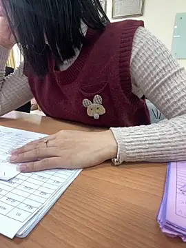 Snapshot of -NhaKy22 chatting on December 15, 2025, 1:00 am -NhaKy22 online show from December 15, 2025, 1:00 am