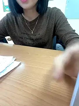 Snapshot of -NhaKy22 chatting on October 24, 2025, 1:15 am -NhaKy22 online show from October 24, 2025, 1:15 am