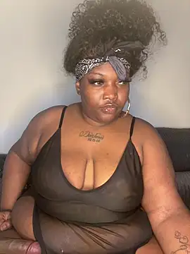 BeezyOleChocolateAss online show from June 24, 2026, 3:32 pm