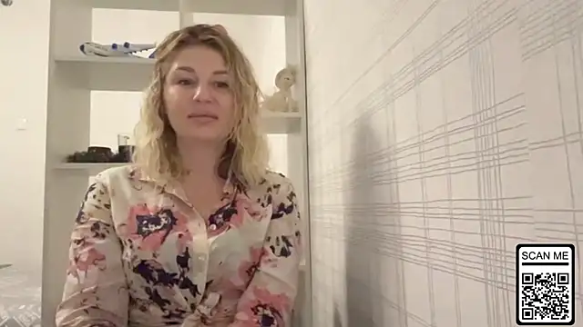 Blondie xoxoxo online show from December 1, 2025, 11:00 am