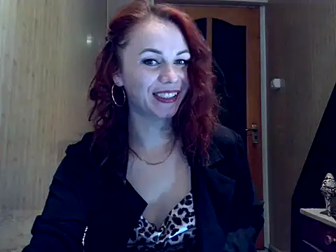 Snapshot of Kisa26311 chatting on January 13, 2026, 6:45 pm Kisa26311 online show from January 13, 2026, 6:45 pm