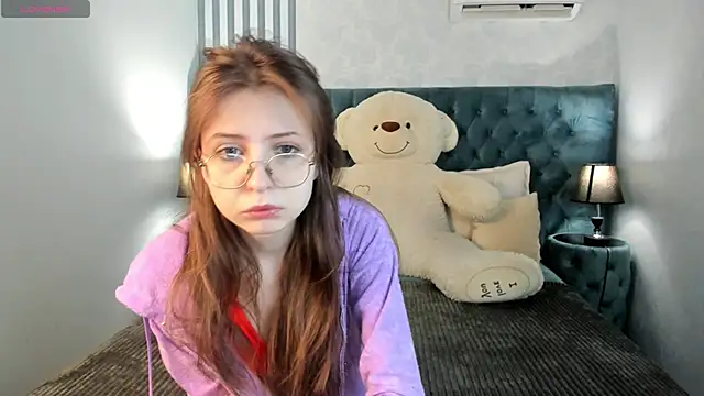 Grace blush online show from November 11, 2025, 7:47 am