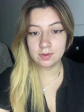 Blair Bunnyy online show from December 14, 2025, 6:08 am