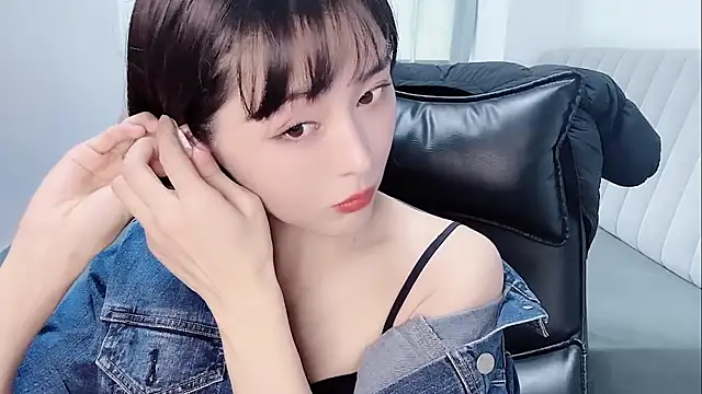 Snapshot of Ianxuan chatting on November 26, 2025, 4:56 am Ianxuan online show from November 26, 2025, 4:56 am