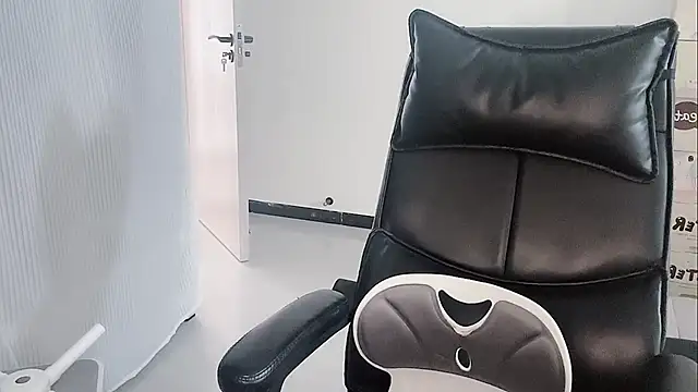 Snapshot of Ianxuan chatting on January 6, 2026, 6:28 am Ianxuan online show from January 6, 2026, 6:28 am