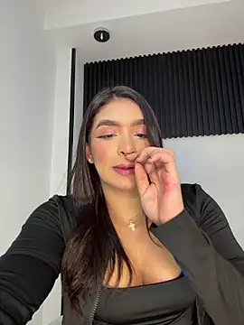 jenn fit online show from March 5, 2026, 5:15 am