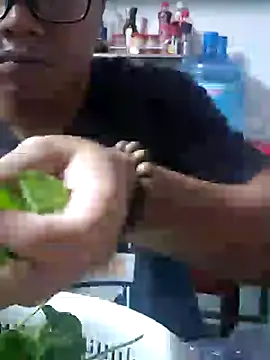 ANonngDan79 online show from October 4, 2025, 11:23 am