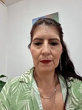 Snapshot of swity_foster chatting on August 2, 2026, 4:48 pm swity foster online show from August 2, 2026, 4:48 pm