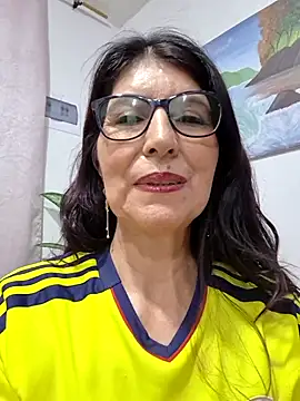 Snapshot of swity_foster chatting on July 8, 2026, 11:22 am swity foster online show from July 8, 2026, 11:22 am