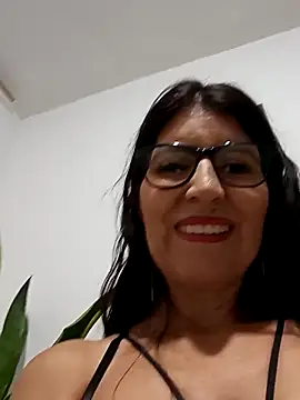 swity foster online show from September 27, 2025, 9:37 am