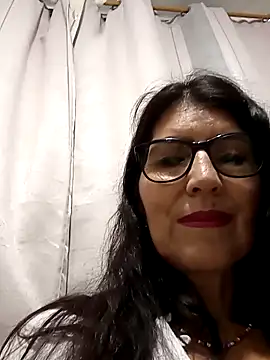 swity foster online show from October 29, 2025, 9:52 am