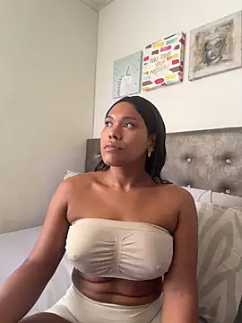 Ashleyroberst online show from July 18, 2026, 1:30 pm