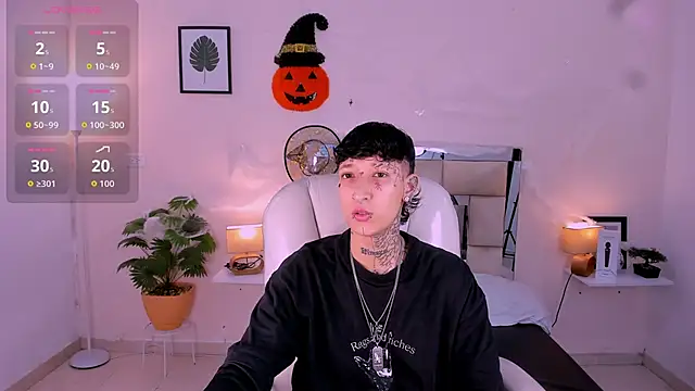 Luci Rose online show from October 29, 2025, 2:54 am