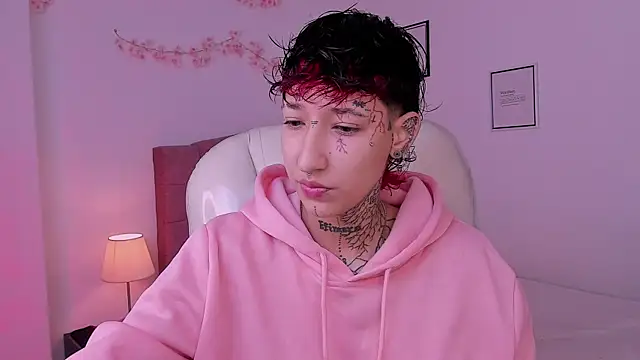 Luci Rose online show from March 3, 2026, 12:12 pm