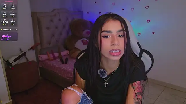 BrunetteAdams001 online show from March 22, 2026, 2:26 am