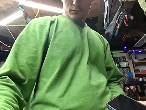 twistafatpipe online show from March 9, 2026, 10:46 pm