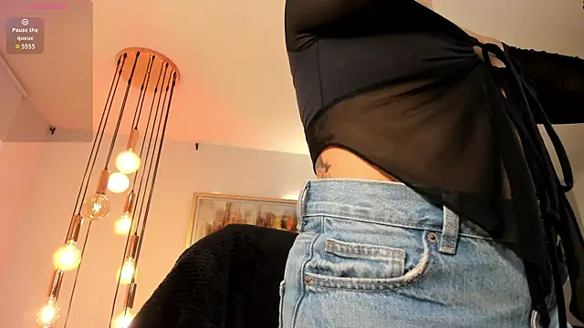 MilaColeman online show from March 29, 2026, 6:53 pm