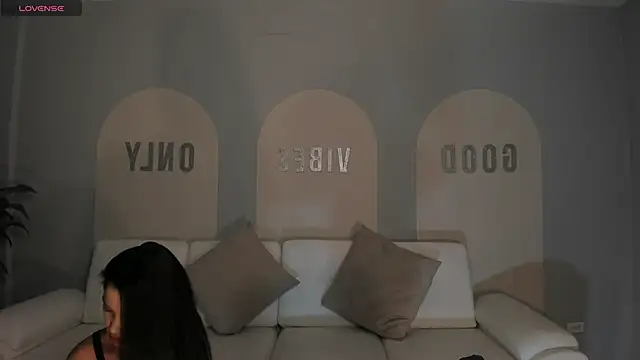 Snapshot of ScarlettBoss chatting on October 1, 2025, 11:14 am ScarlettBoss online show from October 1, 2025, 11:14 am