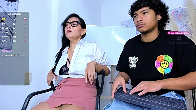 Miriam milf online show from November 12, 2025, 12:20 pm