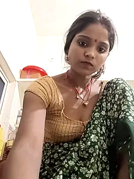 Snapshot of Harini_Gautam chatting on July 29, 2026, 9:19 am Harini Gautam online show from July 29, 2026, 9:19 am