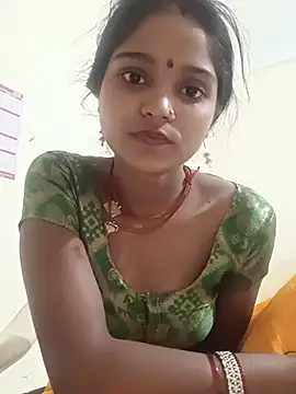 Snapshot of Harini_Gautam chatting on July 30, 2026, 9:52 am Harini Gautam online show from July 30, 2026, 9:52 am