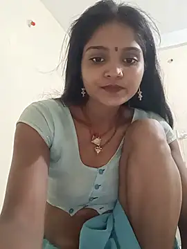 Snapshot of Harini_Gautam chatting on July 20, 2026, 4:42 pm Harini Gautam online show from July 20, 2026, 4:42 pm